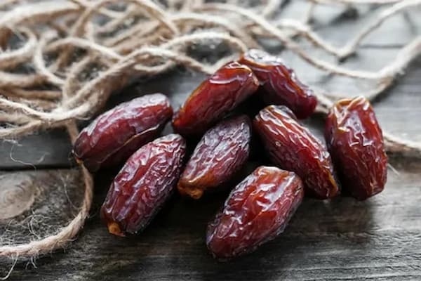 تصویر 1 از قیمت خرما کبکاب فله  + خرید باور نکردنی